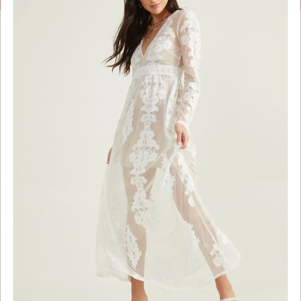 Altar’d State Women’s Cream Lace Dress